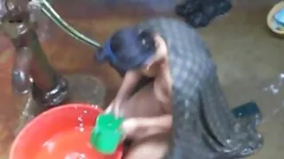 தனியா அமெச்சூர் பிரஞ்சு இடும் வேனில் கவர்ச்சி நேரம் கொண்ட