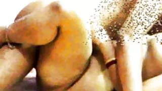கொம்பு தனியா கிட்டி பூனை ஒரு இரட்டை சேவல் ஊடுருவல் அனுபவிக்கிறது