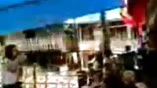 அழகான ஆசிய சேரி Reiko ஒரு சேவல் சவாரி மற்றும் அதே நேரத்தில் fucked